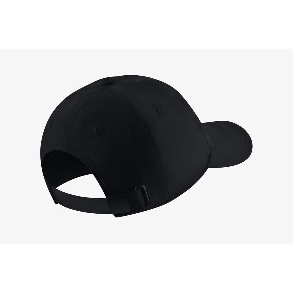 NIKE HERITAGE86 METAL FUTURA > AV8054-010