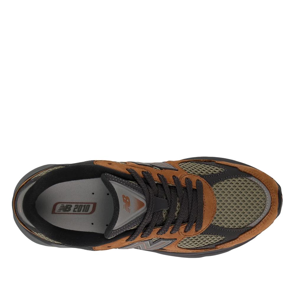 Buty unisex New Balance U2010ANV - brązowe