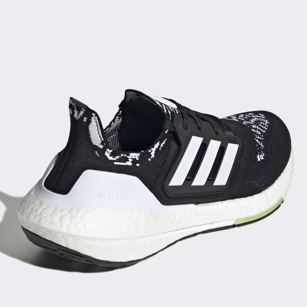 Buty adidas Ultraboost 22 GX8019 - biało-czarne