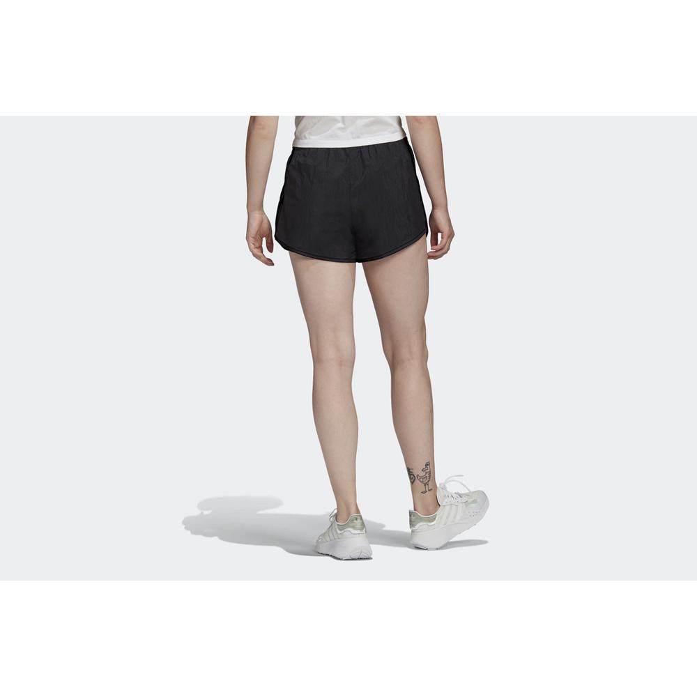 adidas Originals Adicolor Classics 3-Stripes Shorts > GN2885