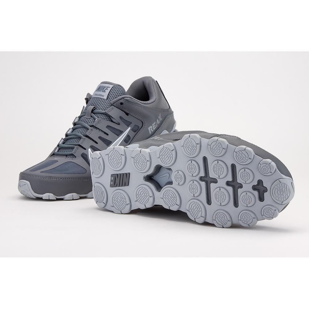 NIKE REAX 8 TR MESH > 621716-010