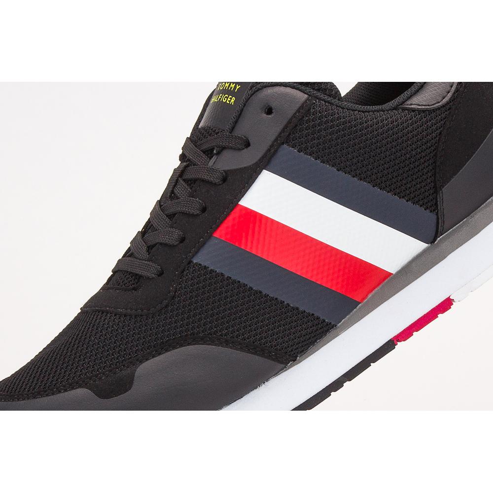 TOMMY HILFIGER SIGNATURE COLOUR-BLOCKED MIXED TEXTURE PANEL TRAINERS > FM0FM02688-BDS