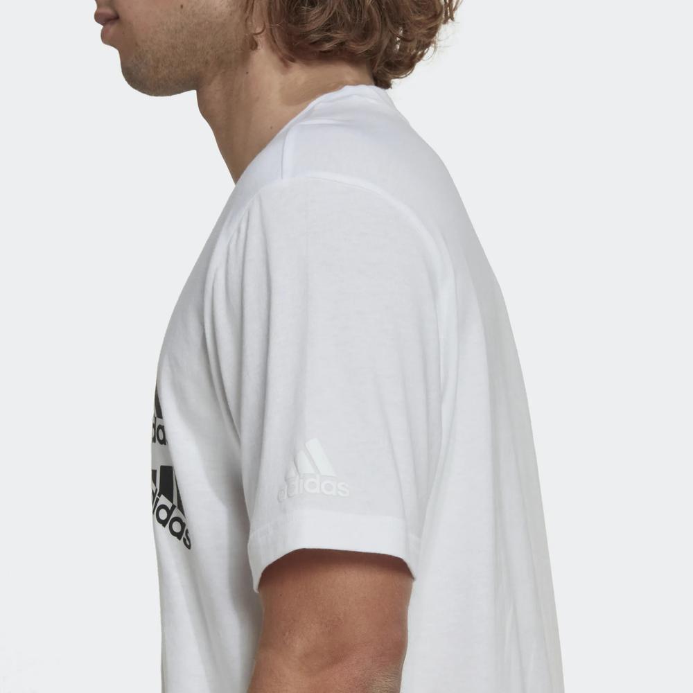 Koszulka adidas Essentials BrandLove HL9386 - biała