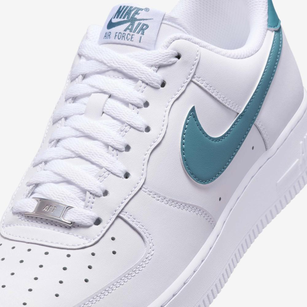 Buty męskie Nike Air Force 1 '07 FJ4146-114 - białe