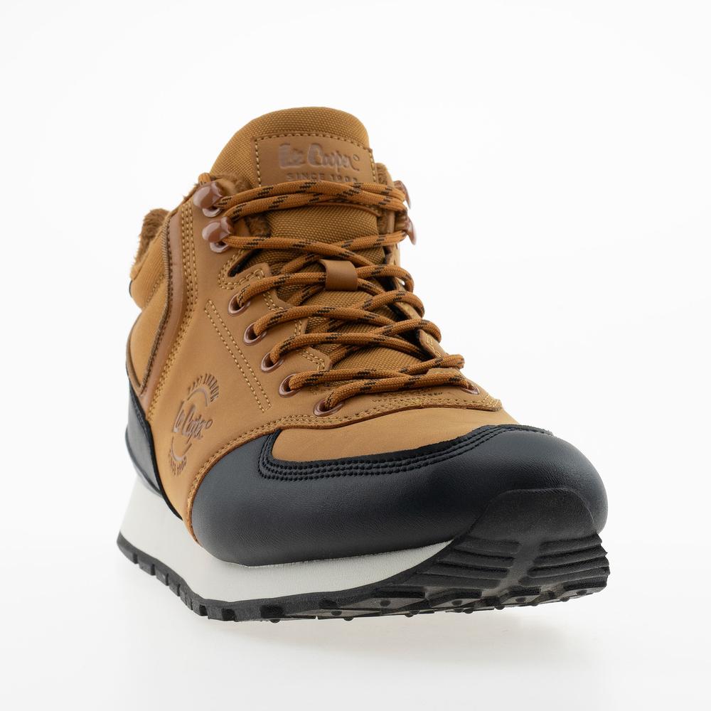 Buty męskie Lee Cooper LCJ-23-31-3058M - brązowe