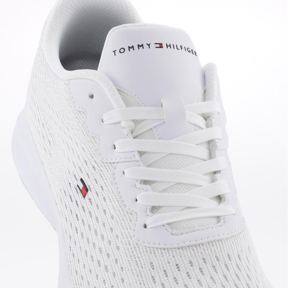 Buty Tommy Hilfiger Lightweight Runner FM0FM04563-YBS - białe
