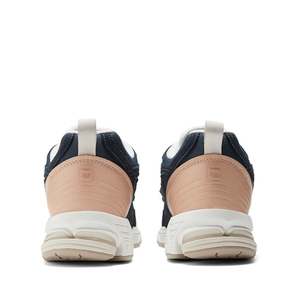 Buty New Balance M1906FB - granatowe