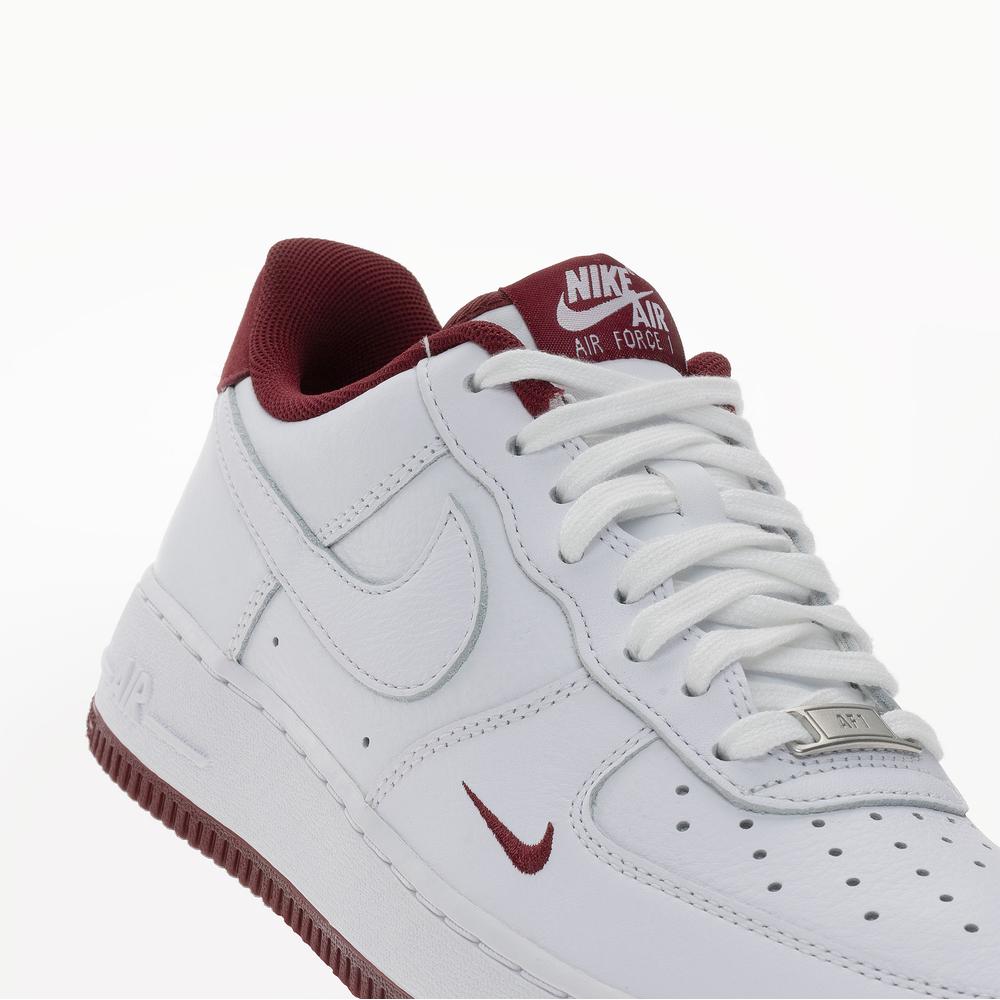 Buty męskie Nike Air Force 1 '07 LV8 HM9483-100 - białe