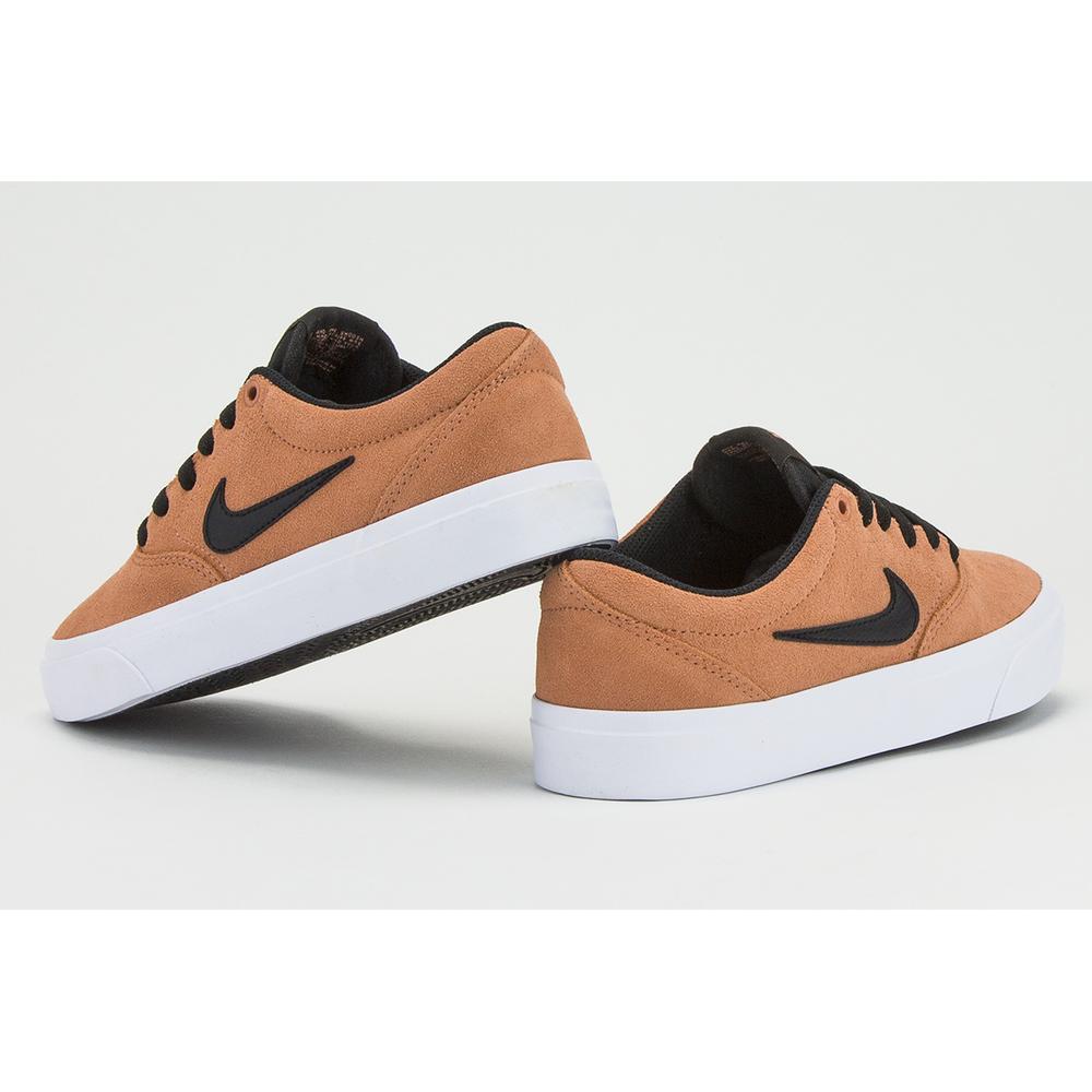 NIKE SB CHARGE SUEDE > CT3463-200