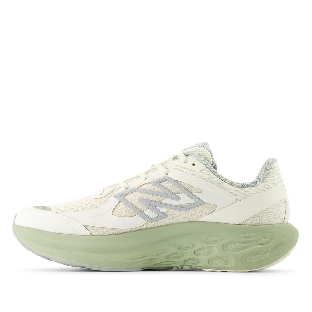 Buty New Balance UTRNWA - beżowe