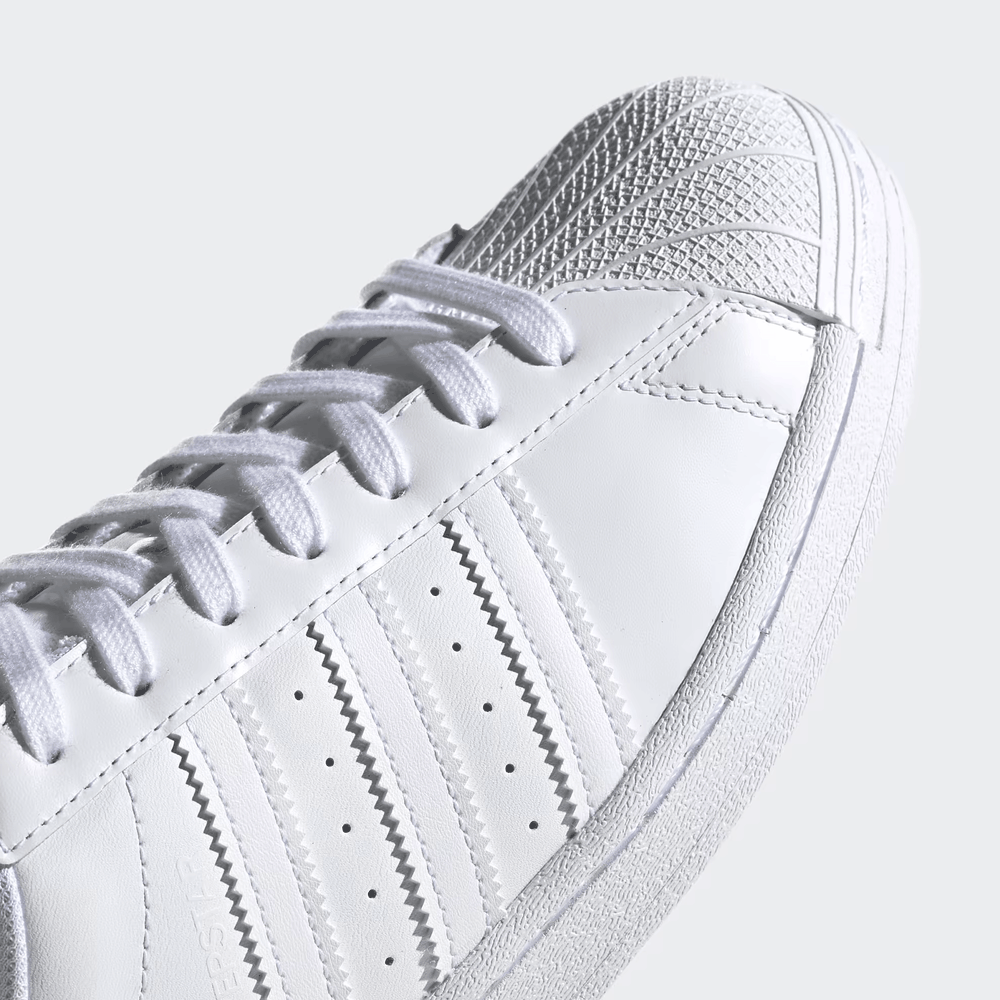Buty adidas Originals Superstar EG4960 - białe