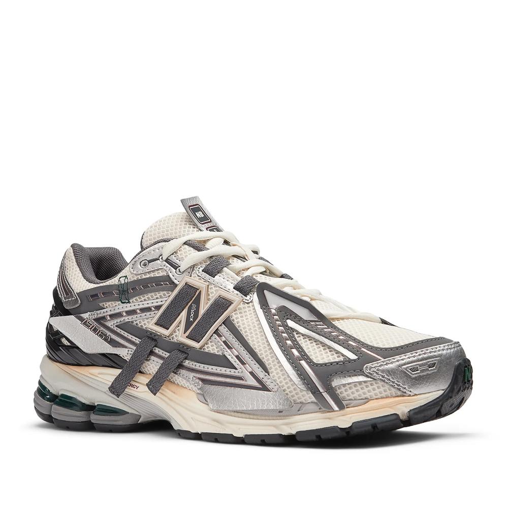 Buty New Balance M1906AD - srebrne