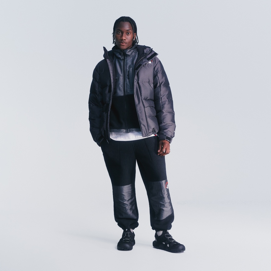 Tシャツ・カットソー [The North Face] M HMLYN 30 ANNIVERSARY RLX CREW - BLACK The North Face Men's Hmlyn 30 Anniversary Parka – CASTELLOSTORE