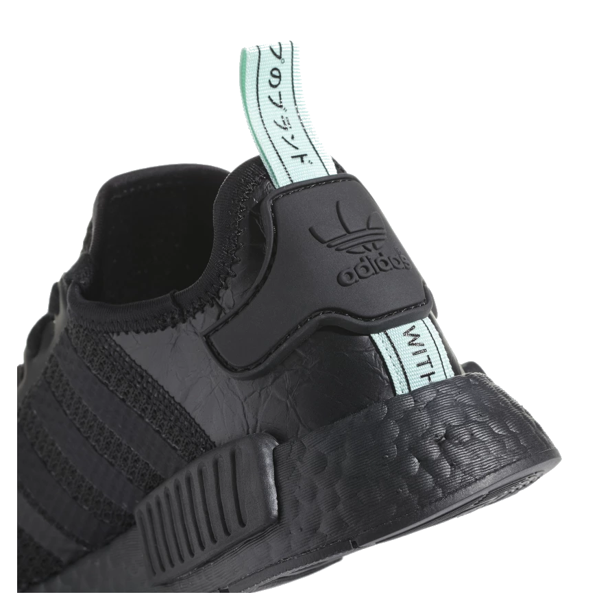 Adidas originals nmd_r1 discount aq1102