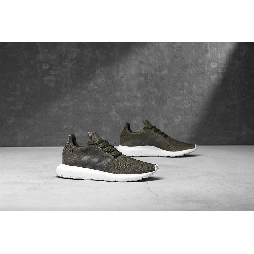 Adidas cq2016 best sale