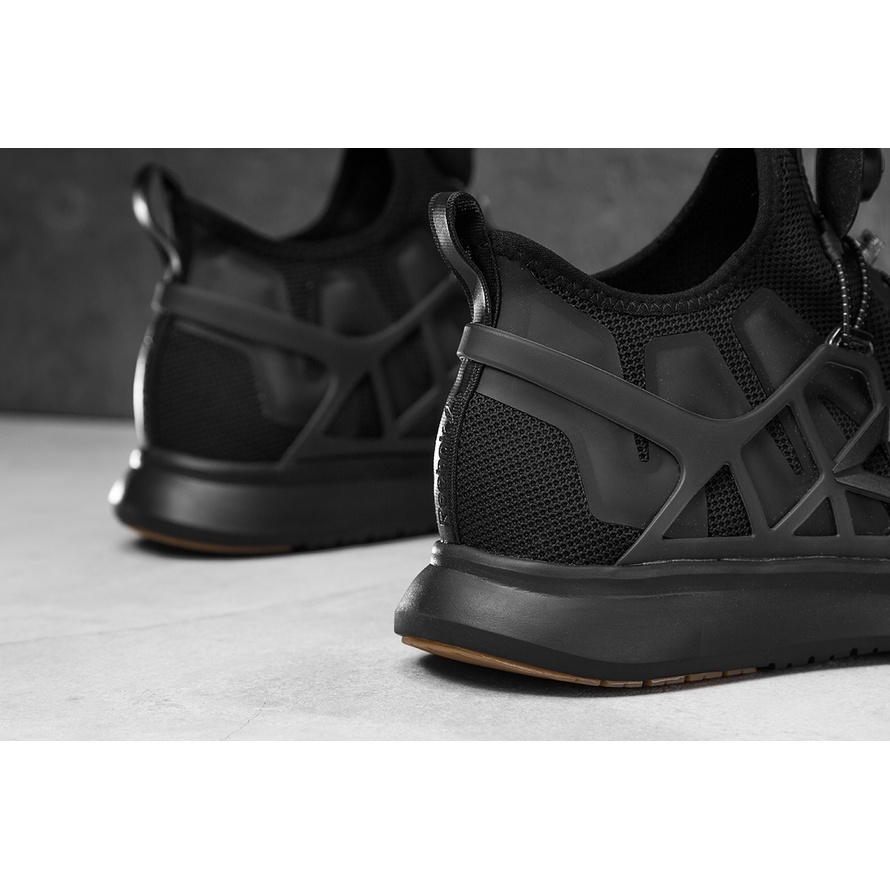 Reebok pump plus on sale cage