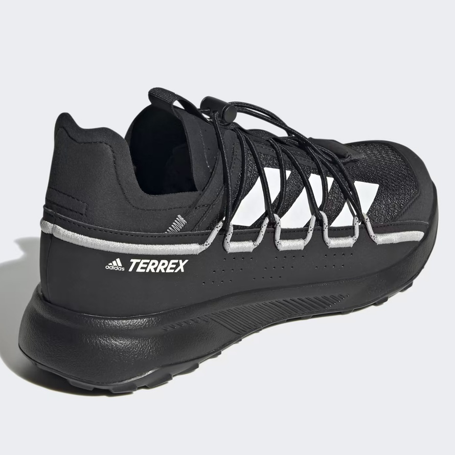 Buty adidas Terrex Voyager 21 Travel FZ2225 męskie, czarne