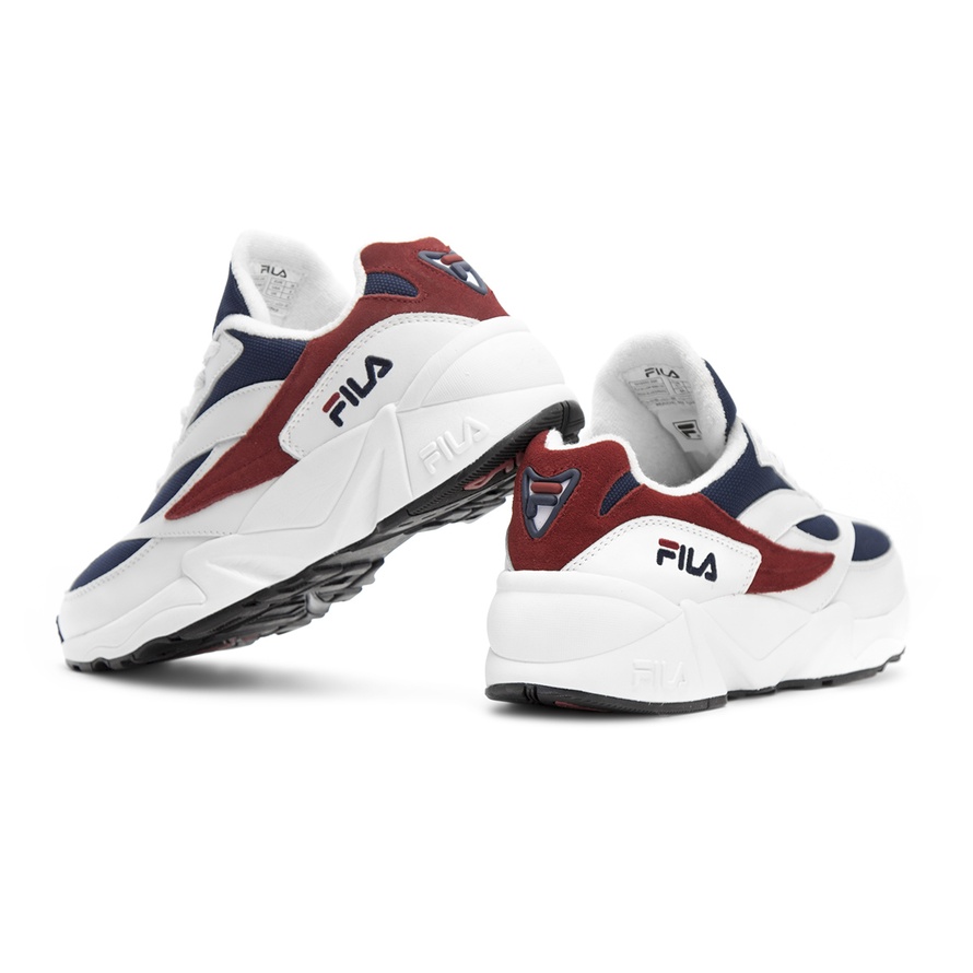 Fila 94 low outlet wmn