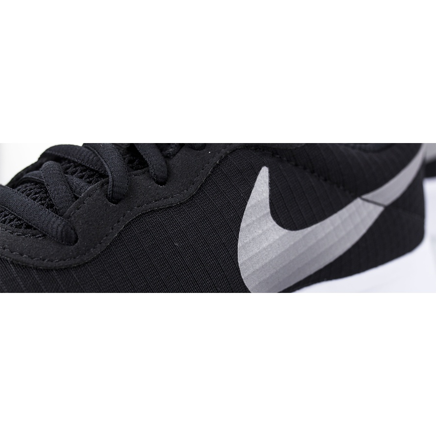 Buty Nike Tanjun SE 844908 002