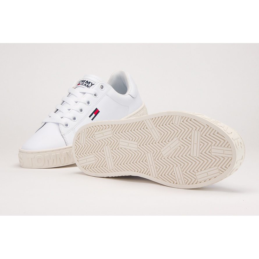 BUTY TOMMY JEANS COOL EN0EN00877 100 DAMSKIE BIA E
