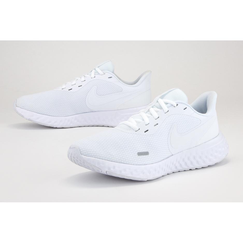 NIKE REVOLUTION 5 > BQ3207-104