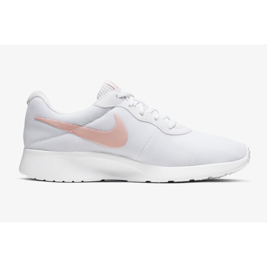 NIKE WMNS TANJUN > 812655-109