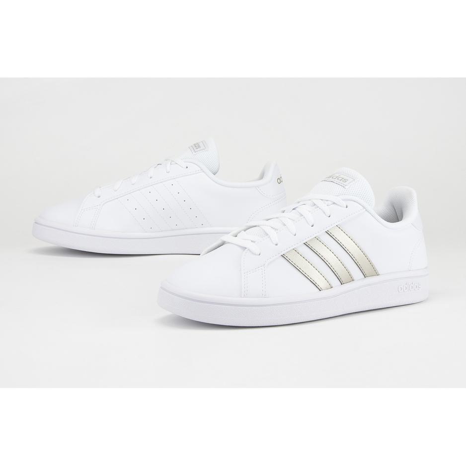 adidas Grand Court Base > EE7874