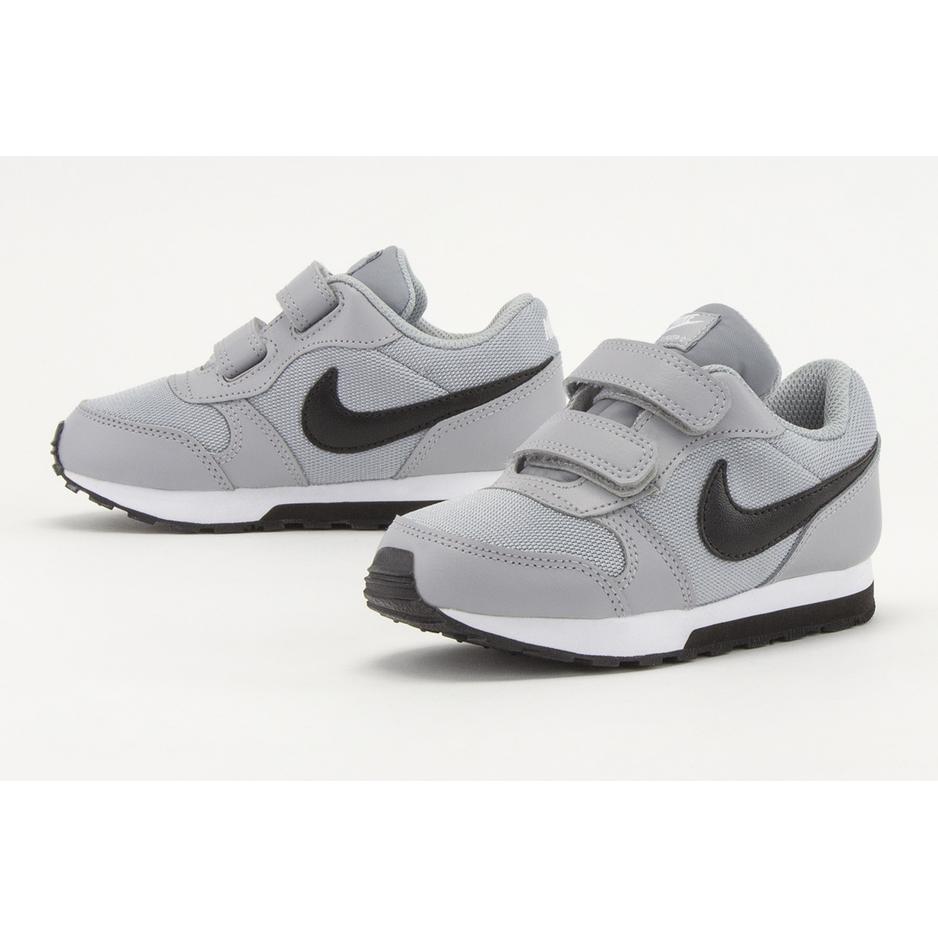 Nike MD Runner 2 > 806255-003