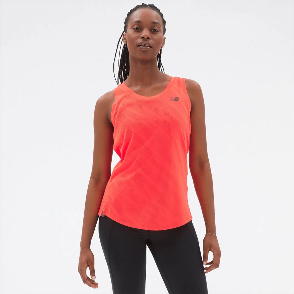 Koszulka New Balance WT23280ERE - czerwona