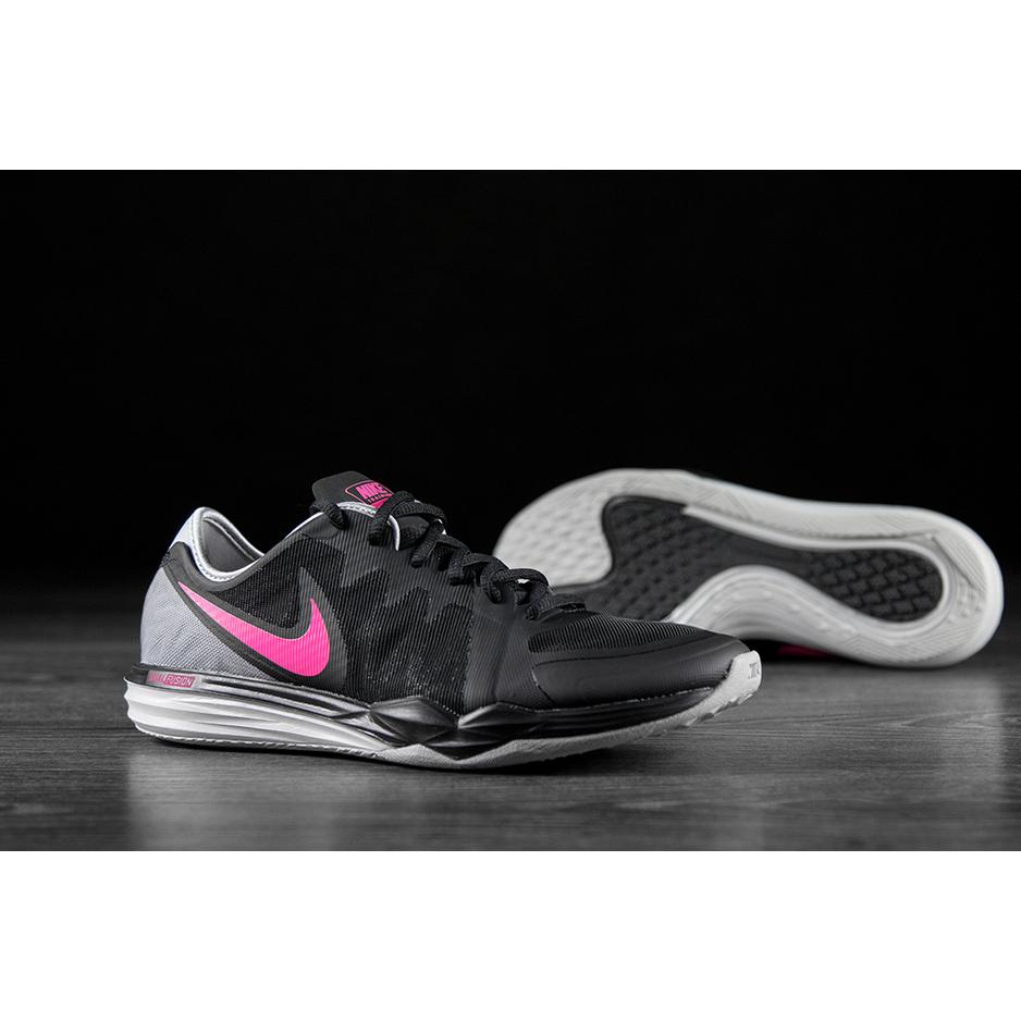 NIKE WMNS DUAL FUSION TR 3 > 704940-007
