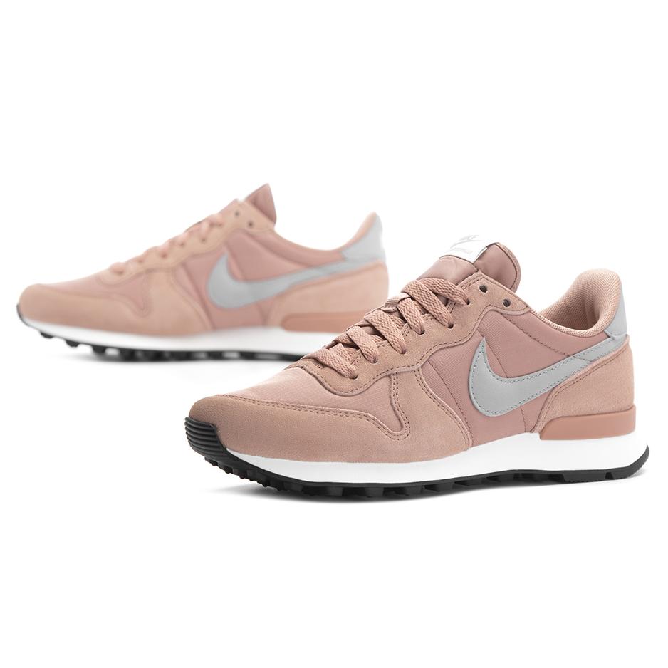NIKE INTERNATIONALIST > 828407-615