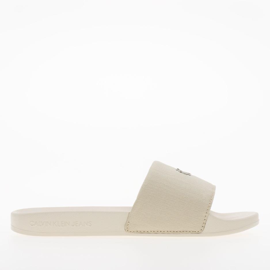Klapki Calvin Klein Slide Monogram Hardware YW0YW01713-AEO - białe