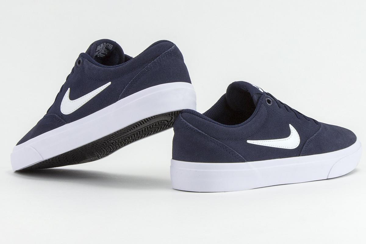 Buty Nike SB Charge Suede CT3112-400 młodzieżowe, granatowe