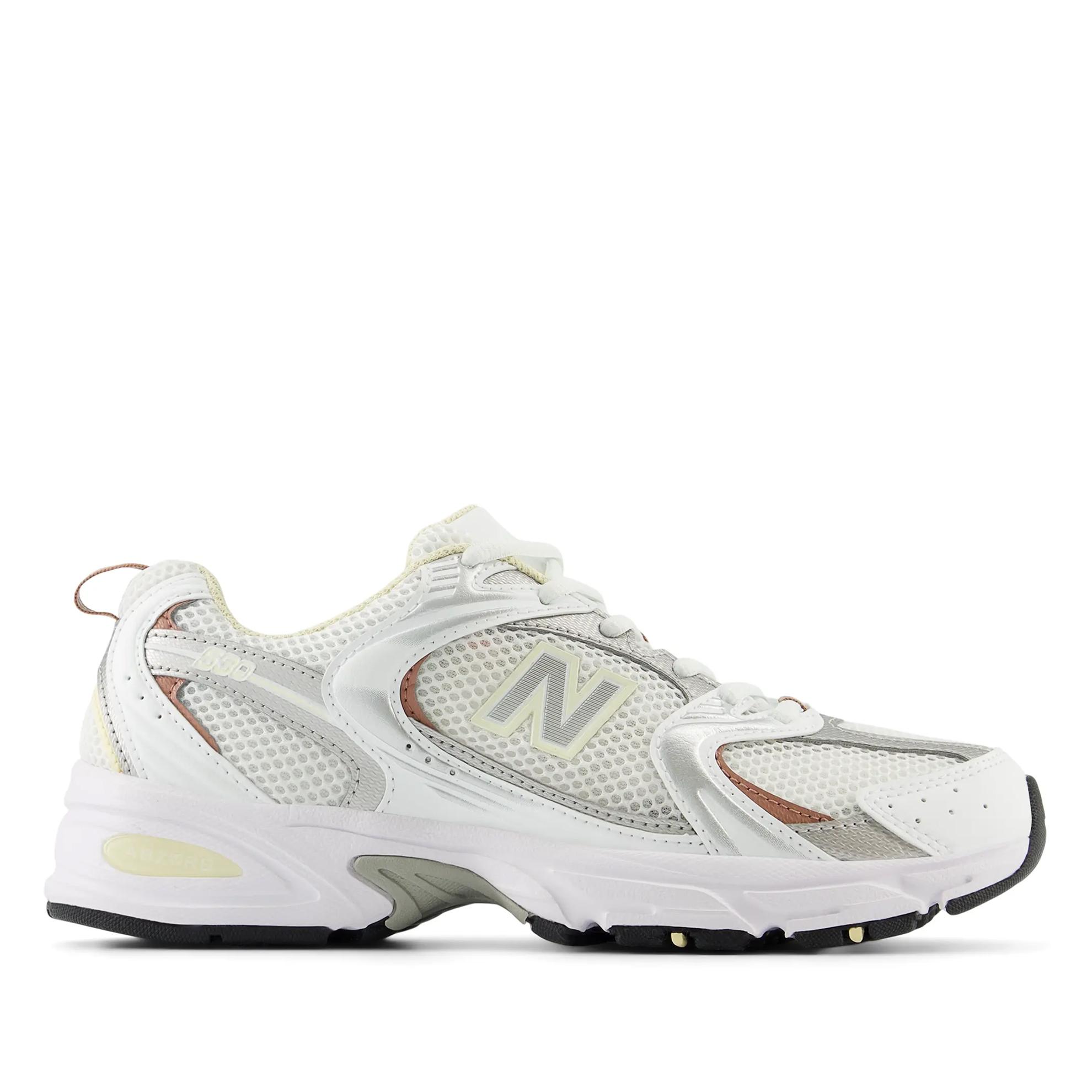 Buty New Balance MR530SGA unisex bia e