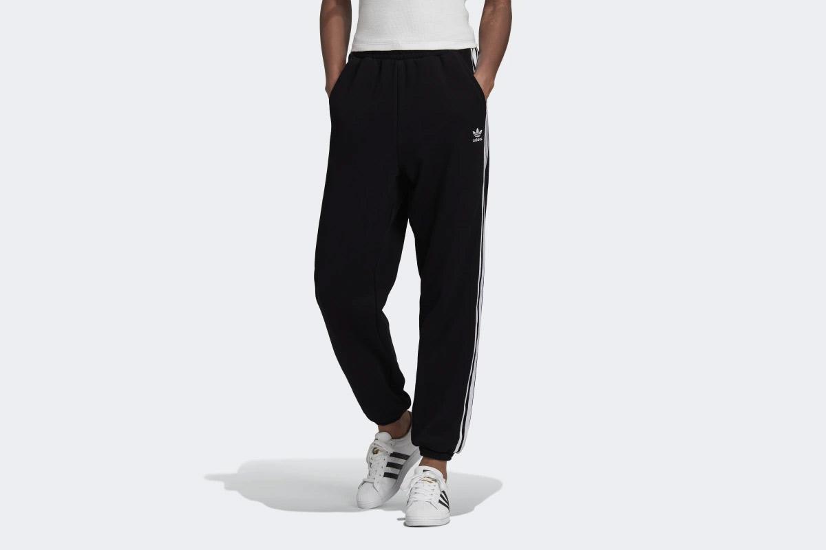 Spodnie dresowe adidas Originals Regular Jogger GD2260 damskie, czarne