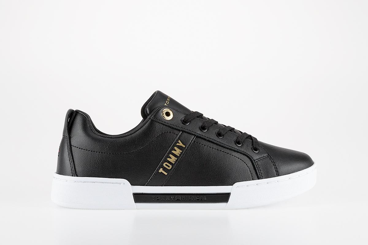 BUTY TOMMY HILFIGER GOLD-TONE DETAILING TRAINERS