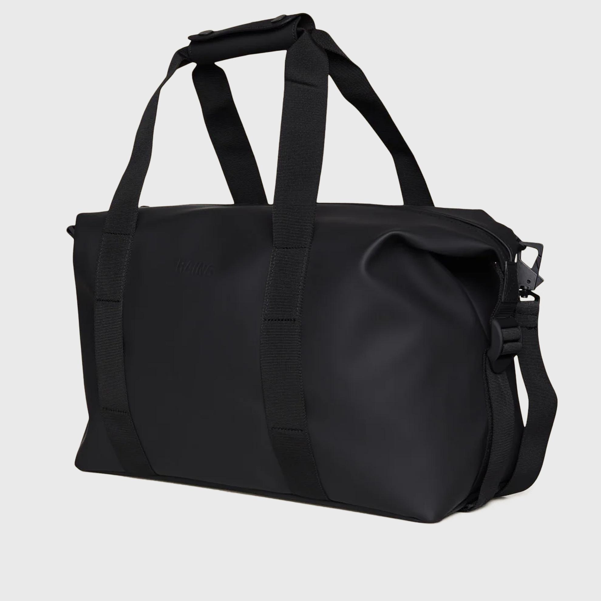 RAINS｜ (Hilo Weekend Bag (14200-01)) Rains® Hilo Weekend Bag in Black for 354 zł | 2-Year Warranty