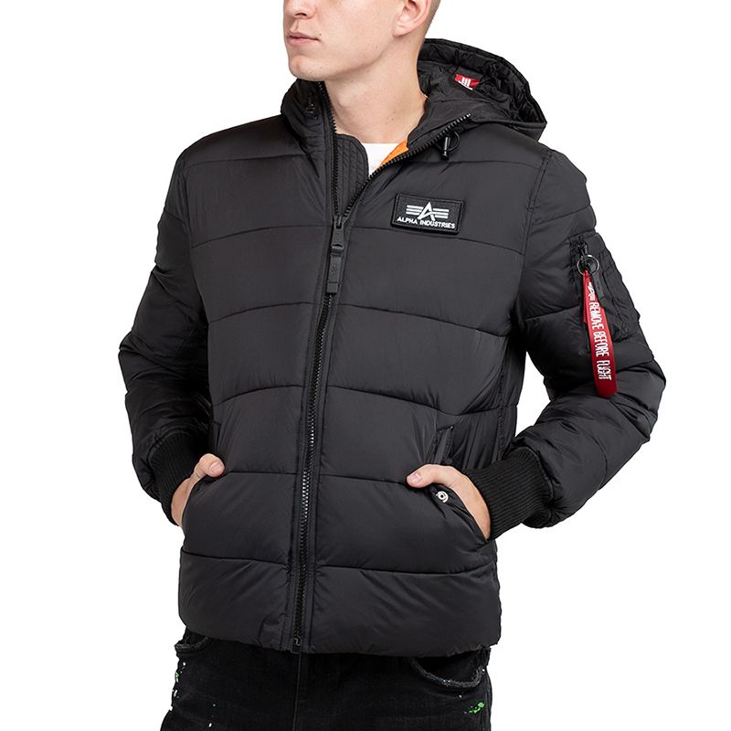 Kurtka Alpha Industries Hooded Puffer 11811303 - czarna